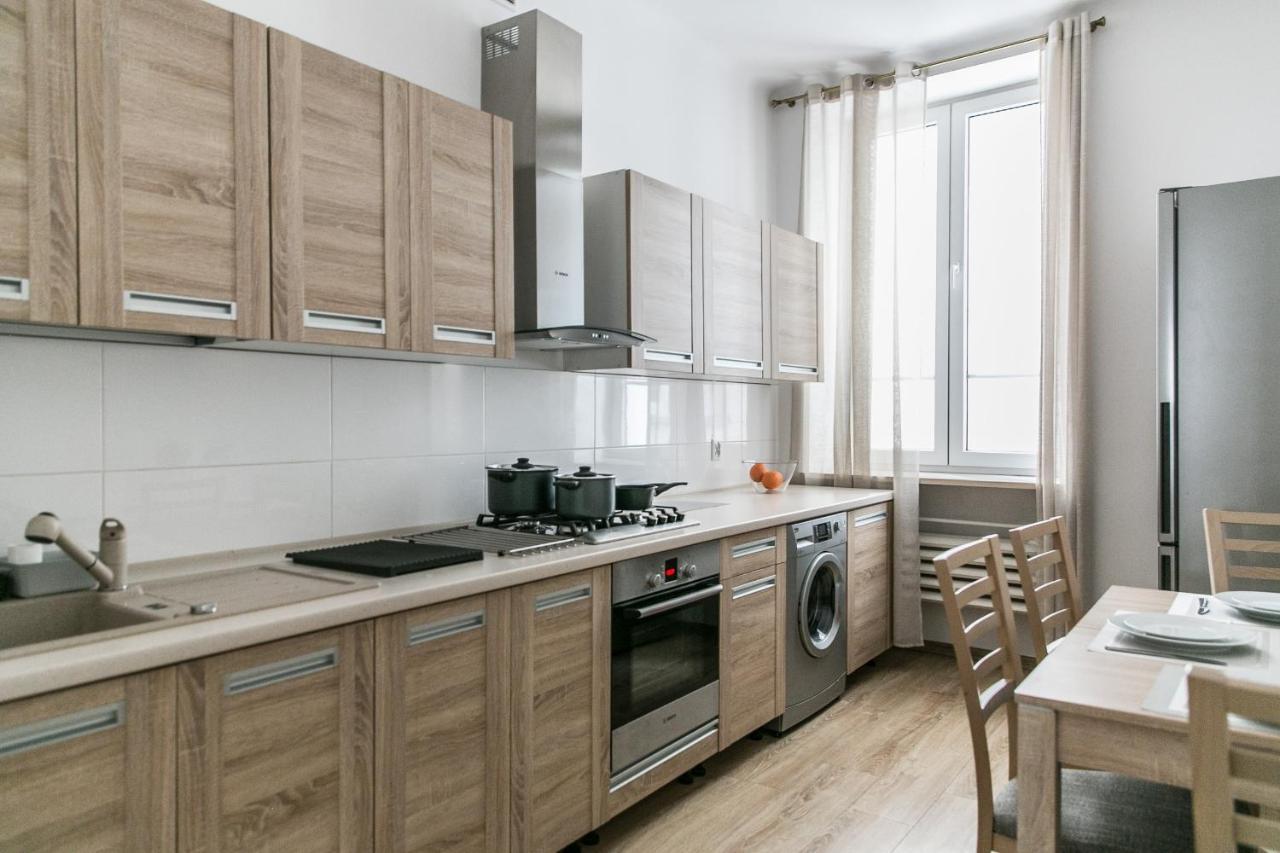 Apartament Poznanska Lägenhet Warszawa Exteriör bild